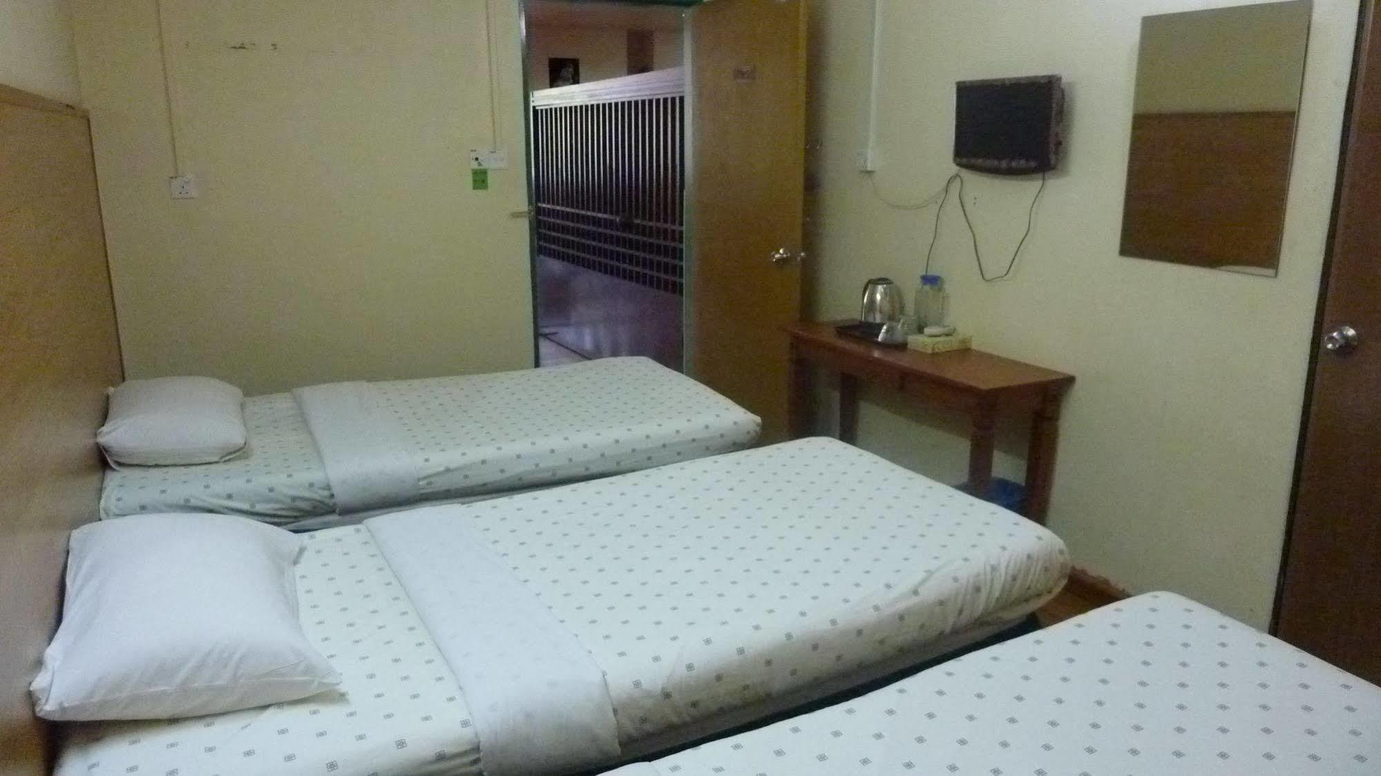7 Hung Hung Inn Kota Kinabalu Zewnętrze zdjęcie