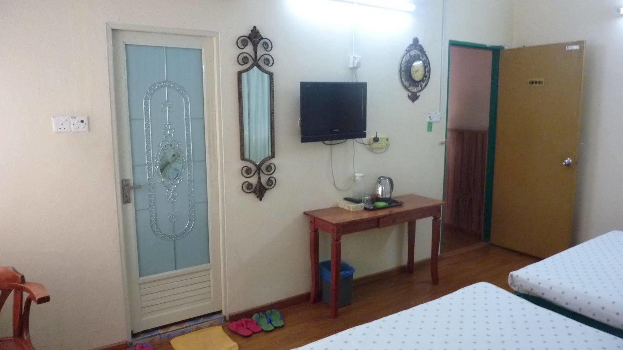 7 Hung Hung Inn Kota Kinabalu Zewnętrze zdjęcie